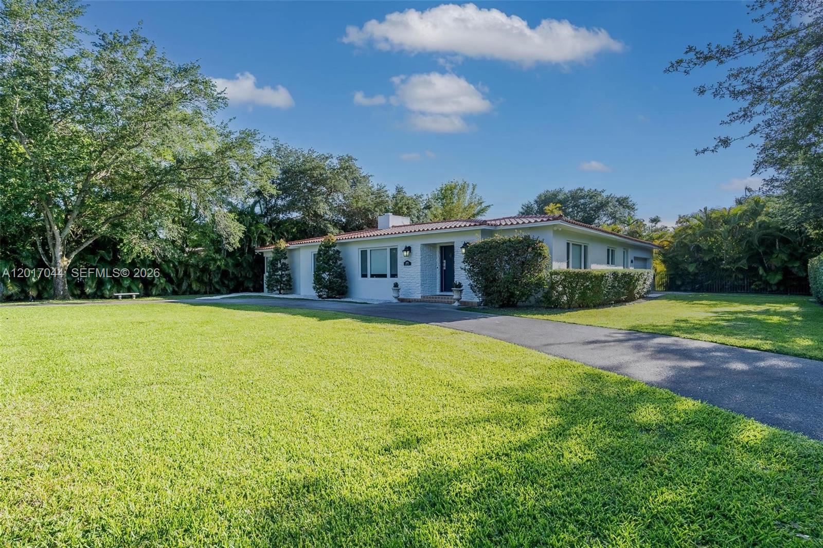 2900 Granada Blvd, Coral Gables FL 33134