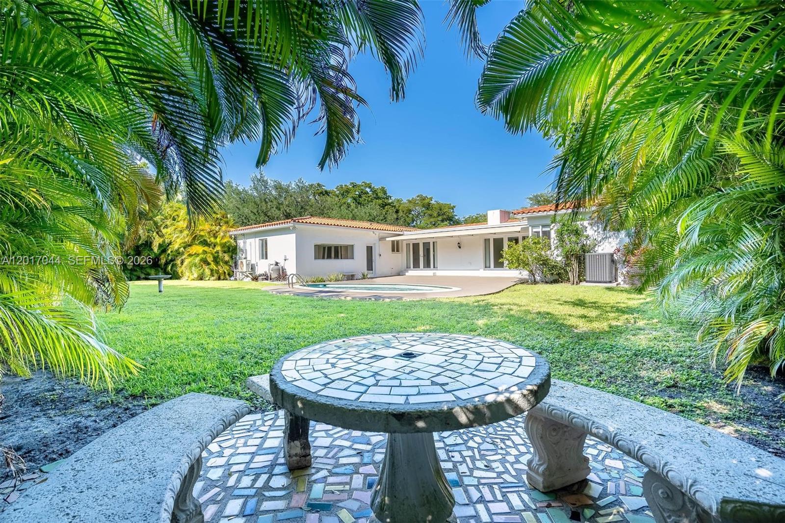 2900 Granada Blvd, Coral Gables FL 33134