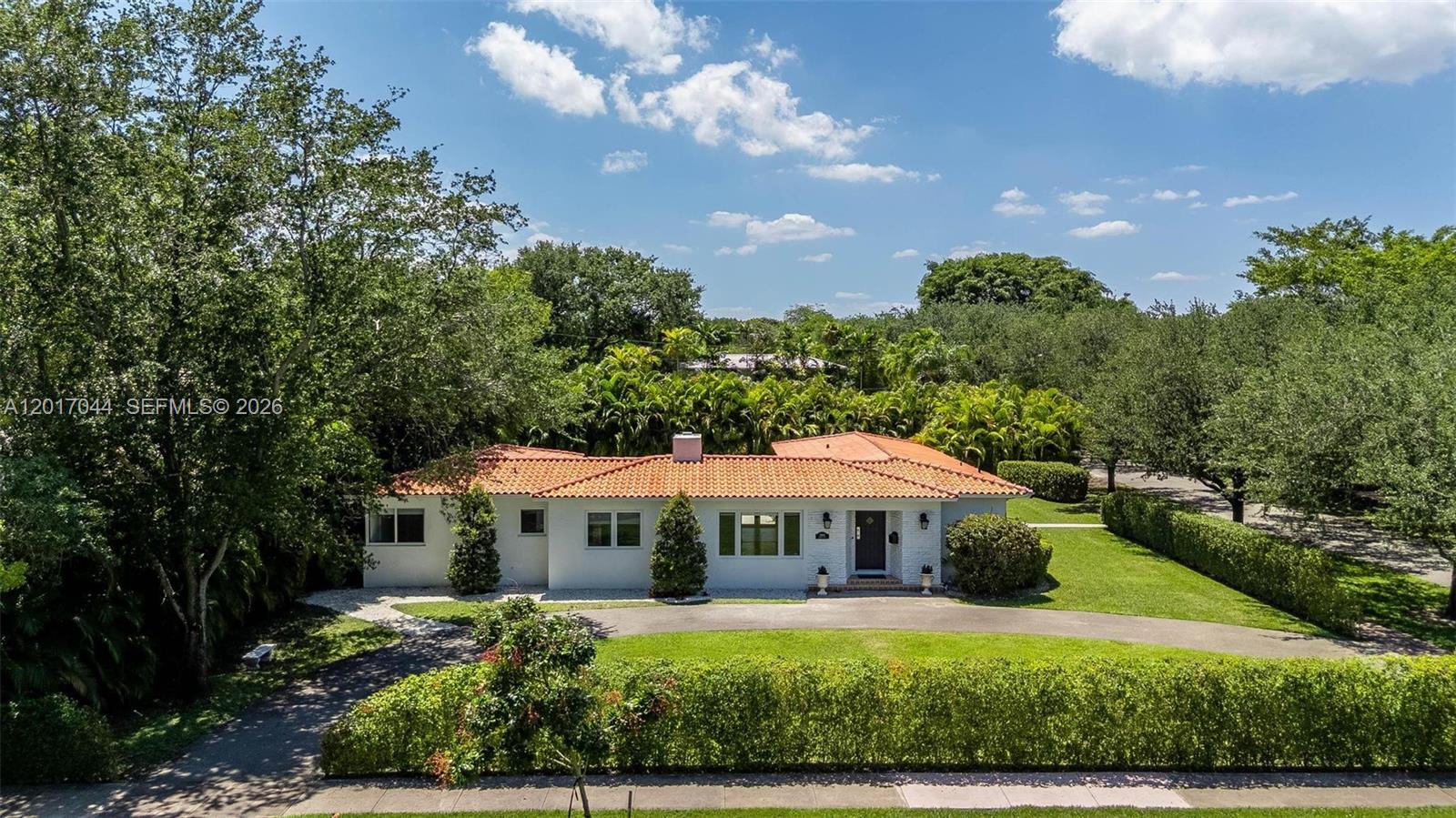 2900 Granada Blvd, Coral Gables FL 33134