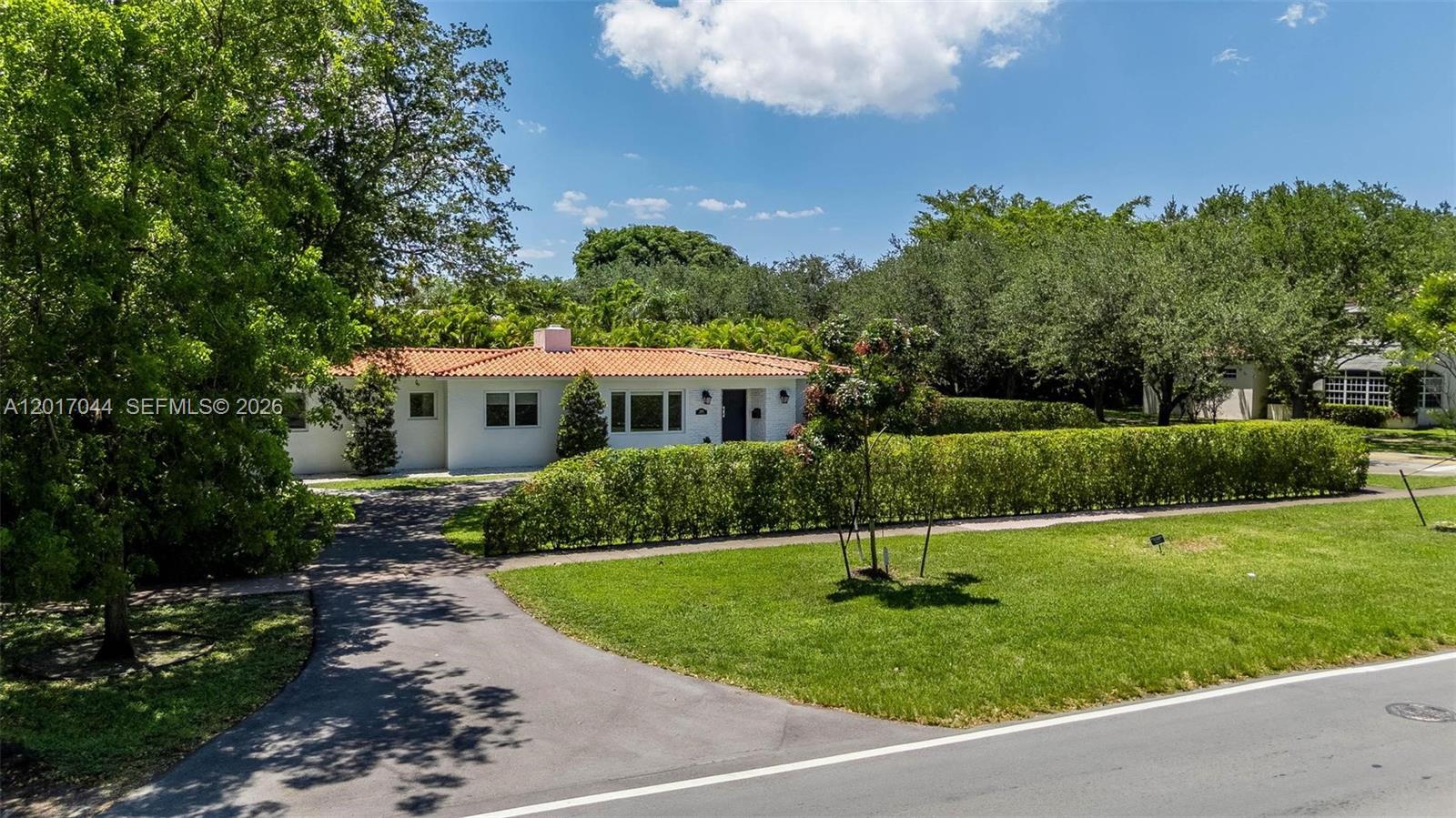 2900 Granada Blvd, Coral Gables FL 33134