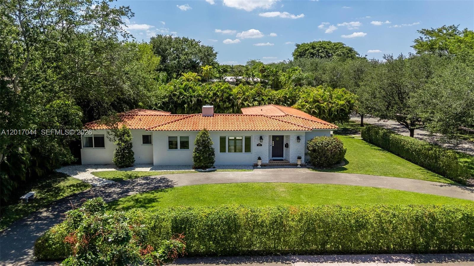 2900 Granada Blvd, Coral Gables FL 33134