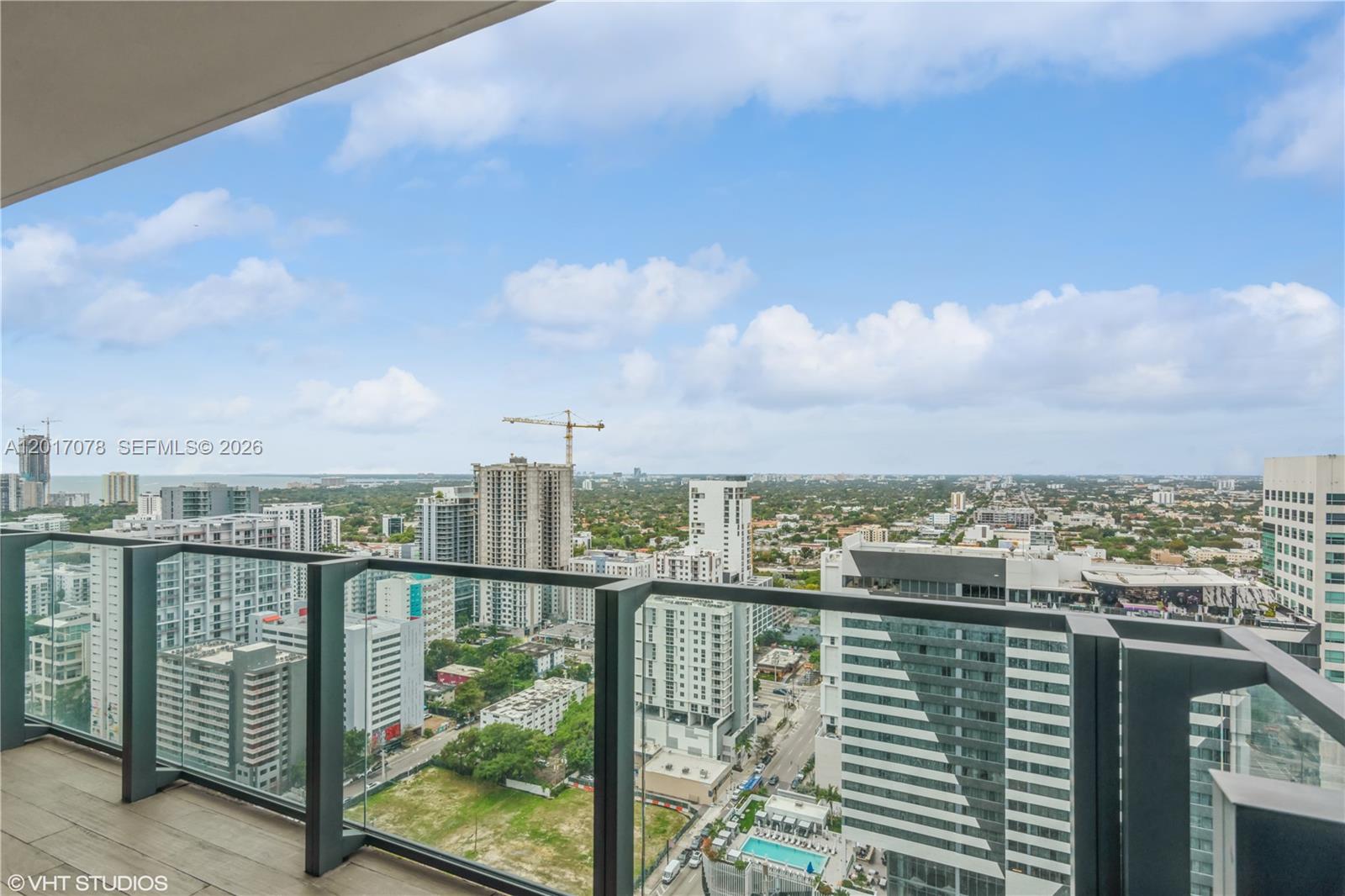 88 SW 7th St #2508, Miami FL 33130