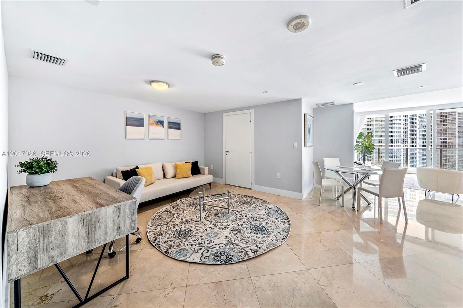 200 Biscayne Boulevard Way #4308, Miami FL 33131