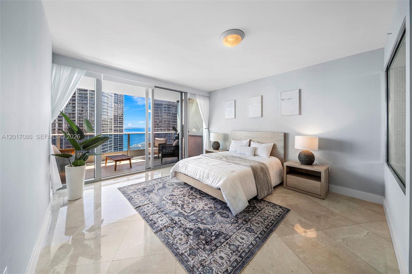 200 Biscayne Boulevard Way #4308, Miami FL 33131
