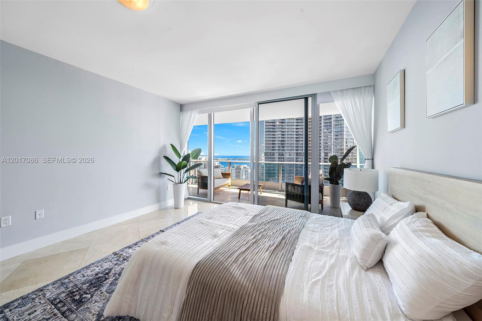 200 Biscayne Boulevard Way #4308, Miami FL 33131