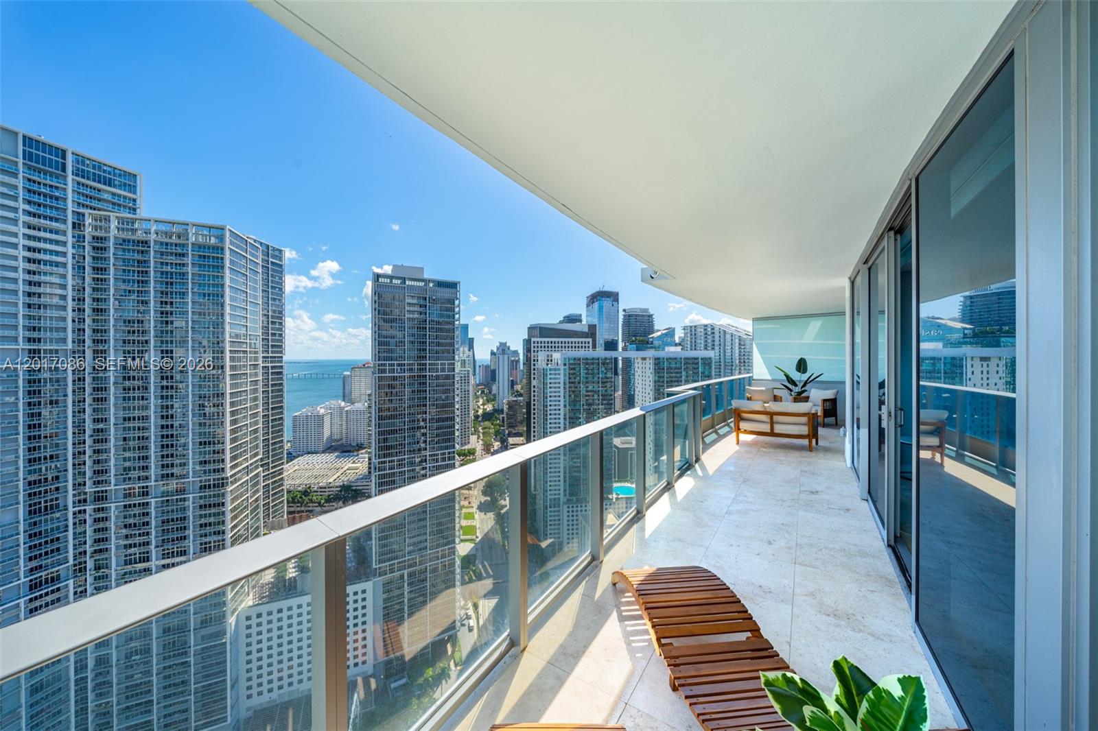 200 Biscayne Boulevard Way #4308, Miami FL 33131