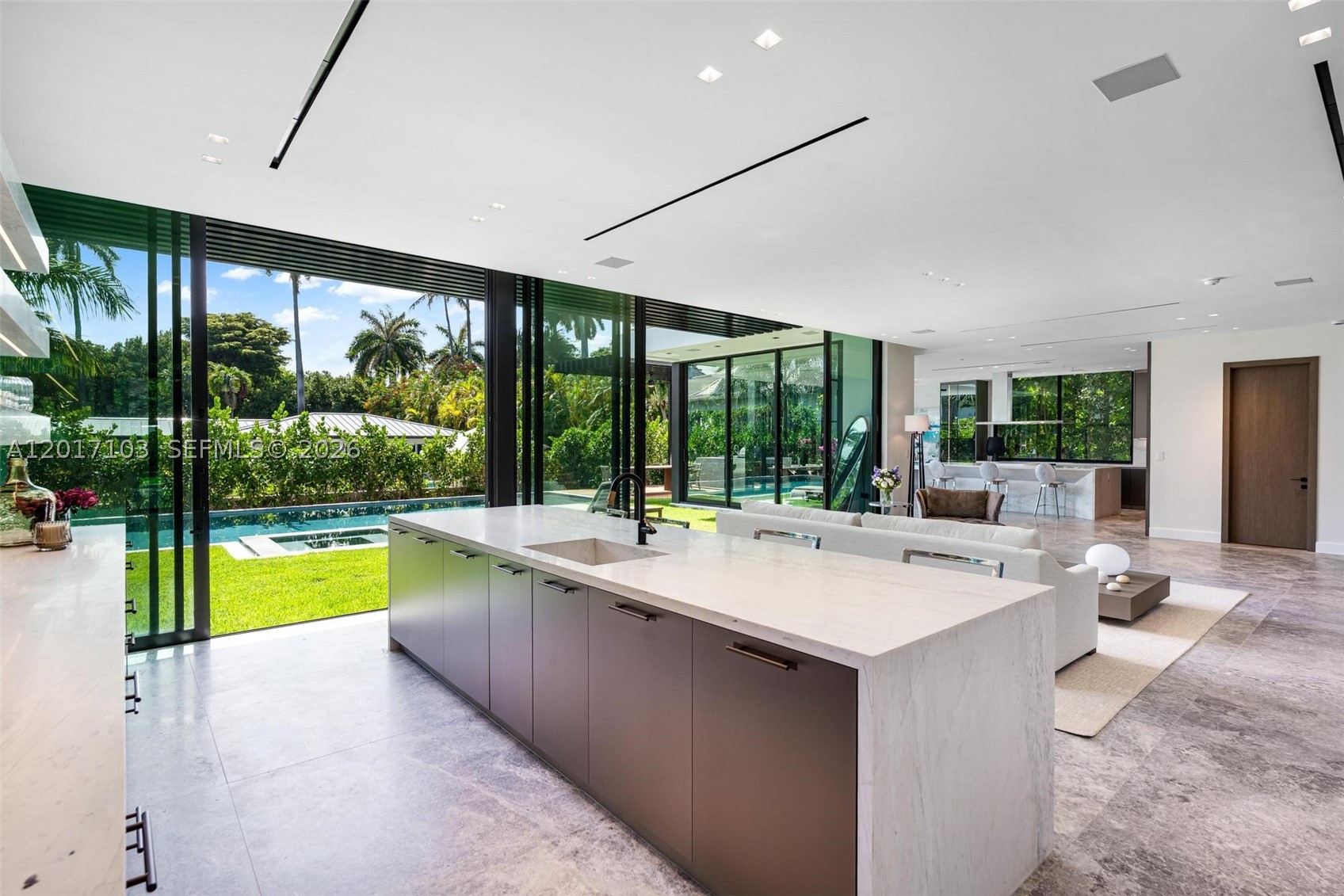 2520 Shelter Ave, Miami Beach FL 33140