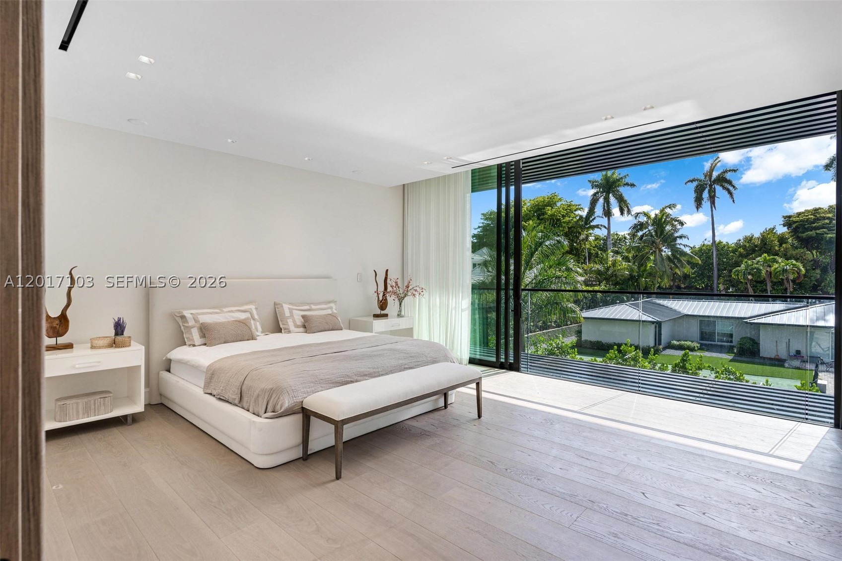 2520 Shelter Ave, Miami Beach FL 33140
