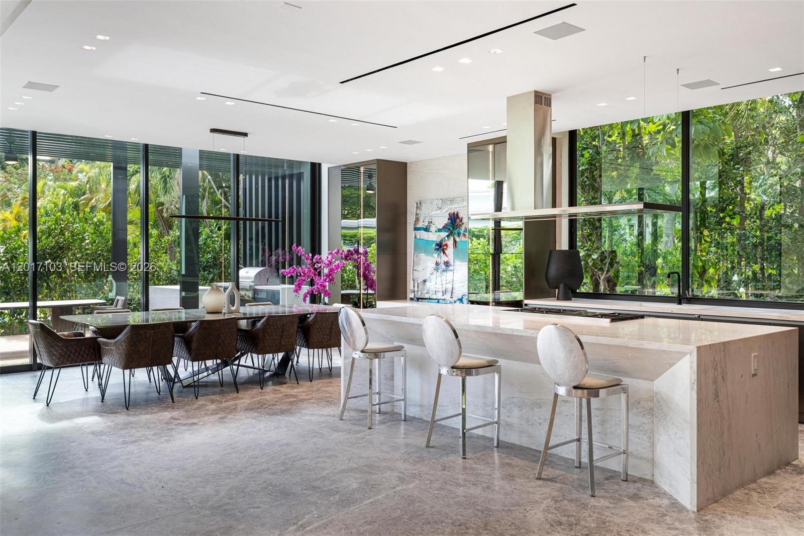 2520 Shelter Ave, Miami Beach FL 33140