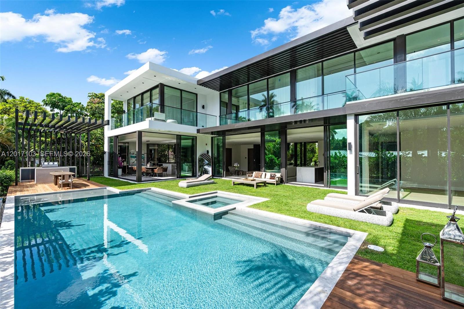 2520 Shelter Ave, Miami Beach FL 33140