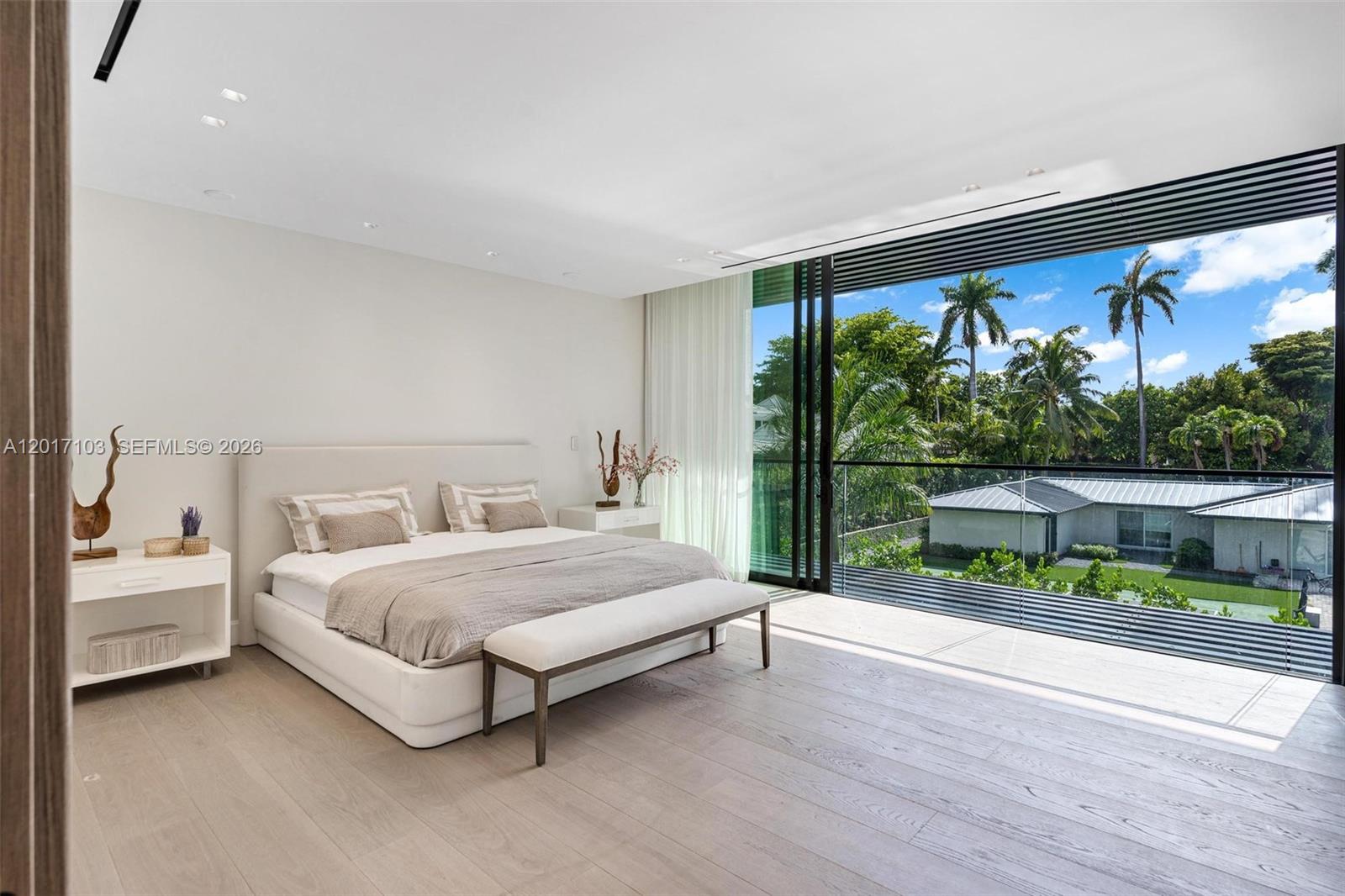 2520 Shelter Ave, Miami Beach FL 33140