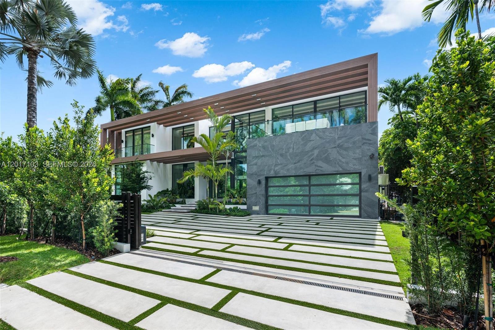 2520 Shelter Ave, Miami Beach FL 33140