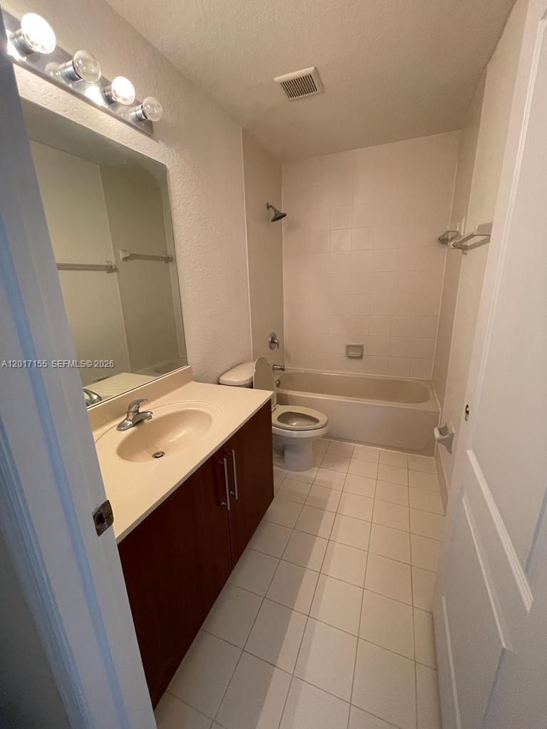 1021 SE 23rd Ave #1, Homestead FL 33035