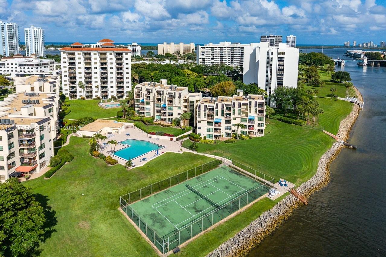 364 Golfview Rd #505, North Palm Beach FL 33408
