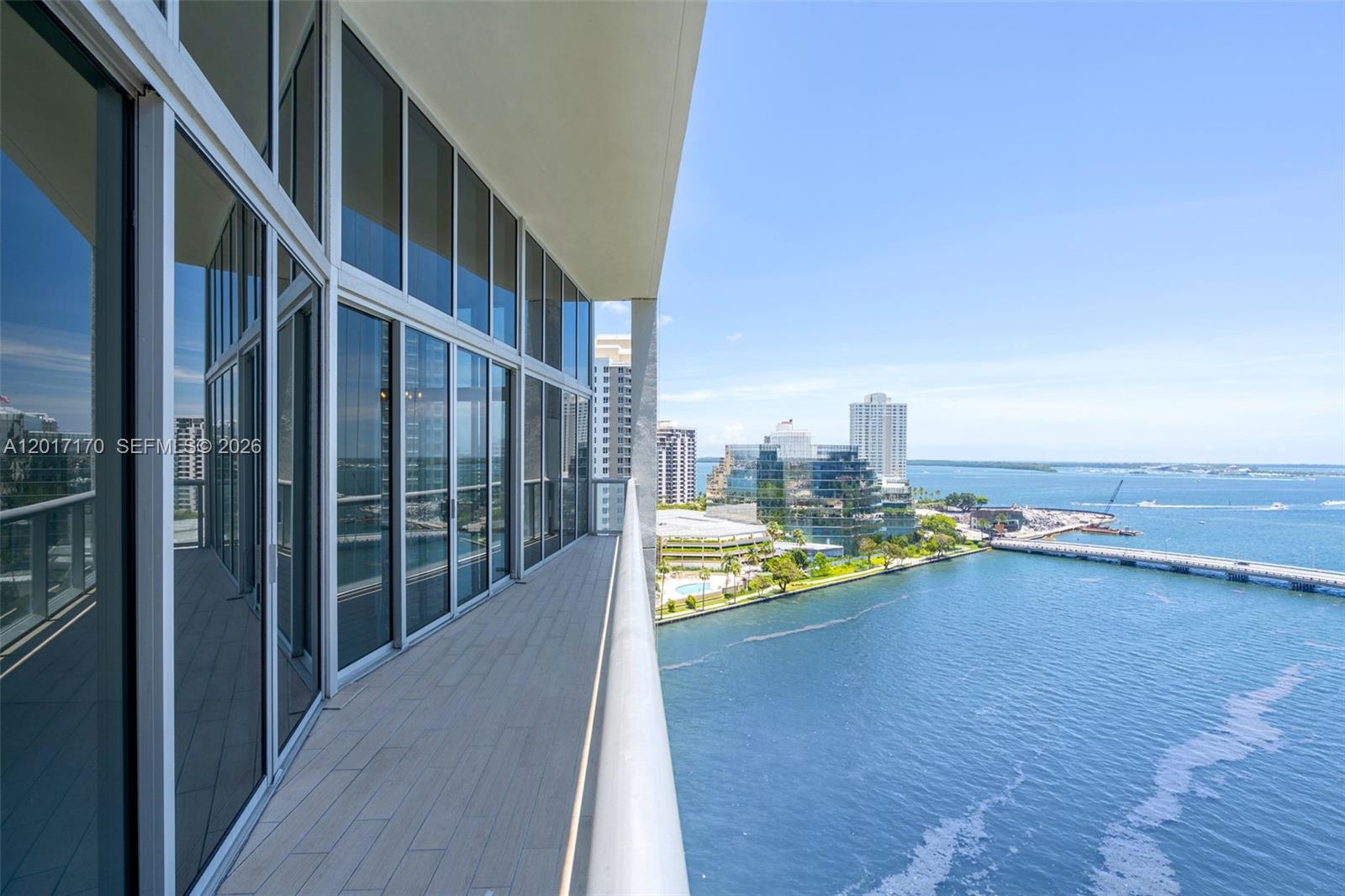 495 Brickell Ave #1501, Miami FL 33131