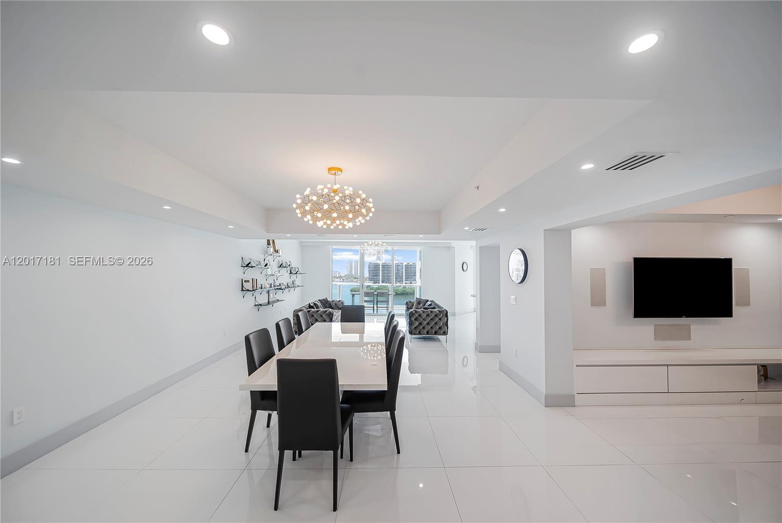 3301 NE 183rd St #1209, Aventura FL 33160