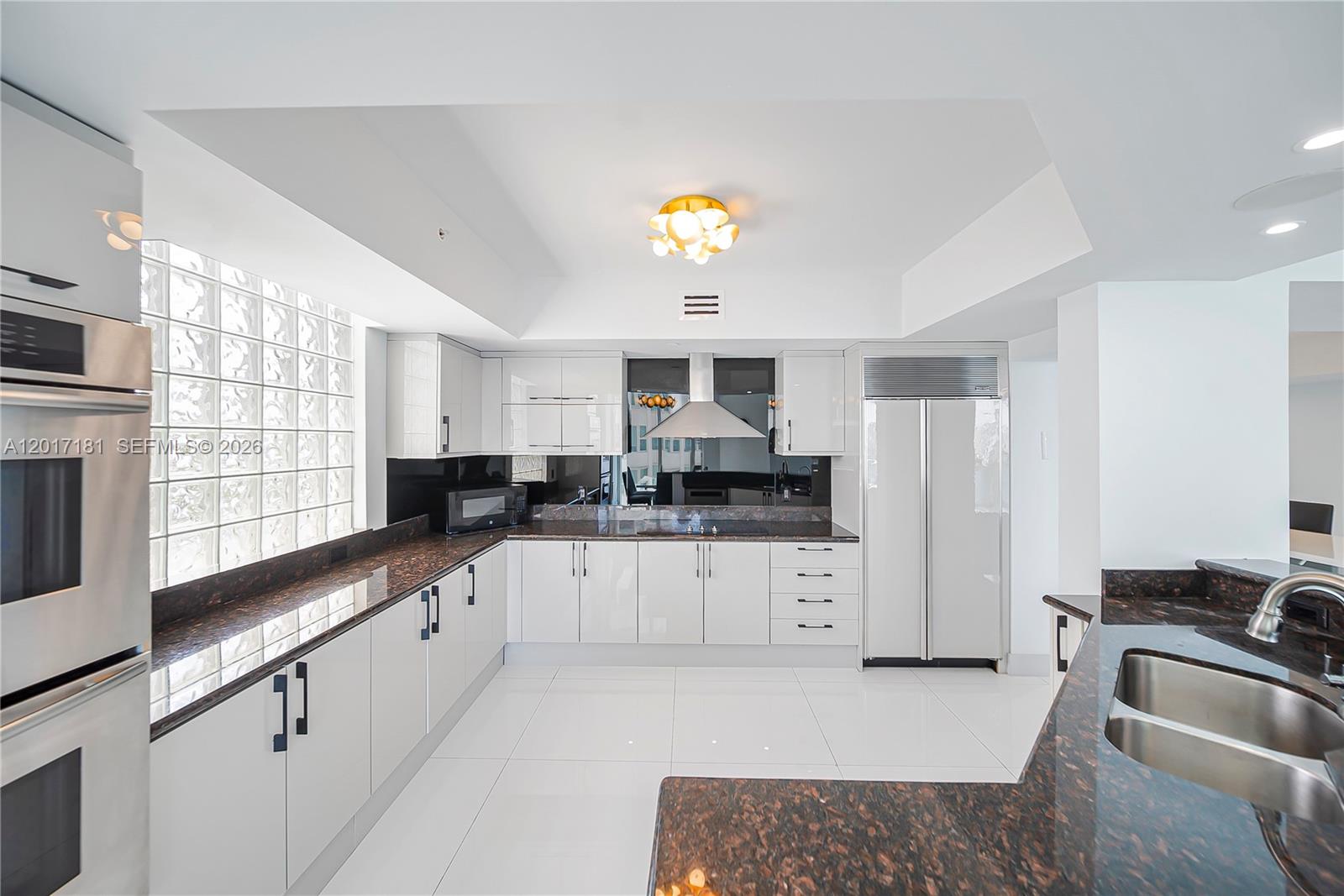 3301 NE 183rd St #1209, Aventura FL 33160