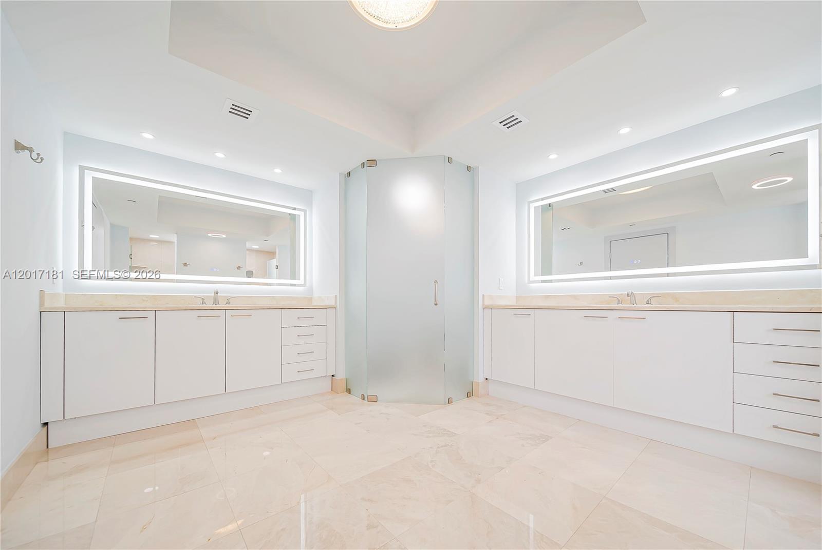 3301 NE 183rd St #1209, Aventura FL 33160