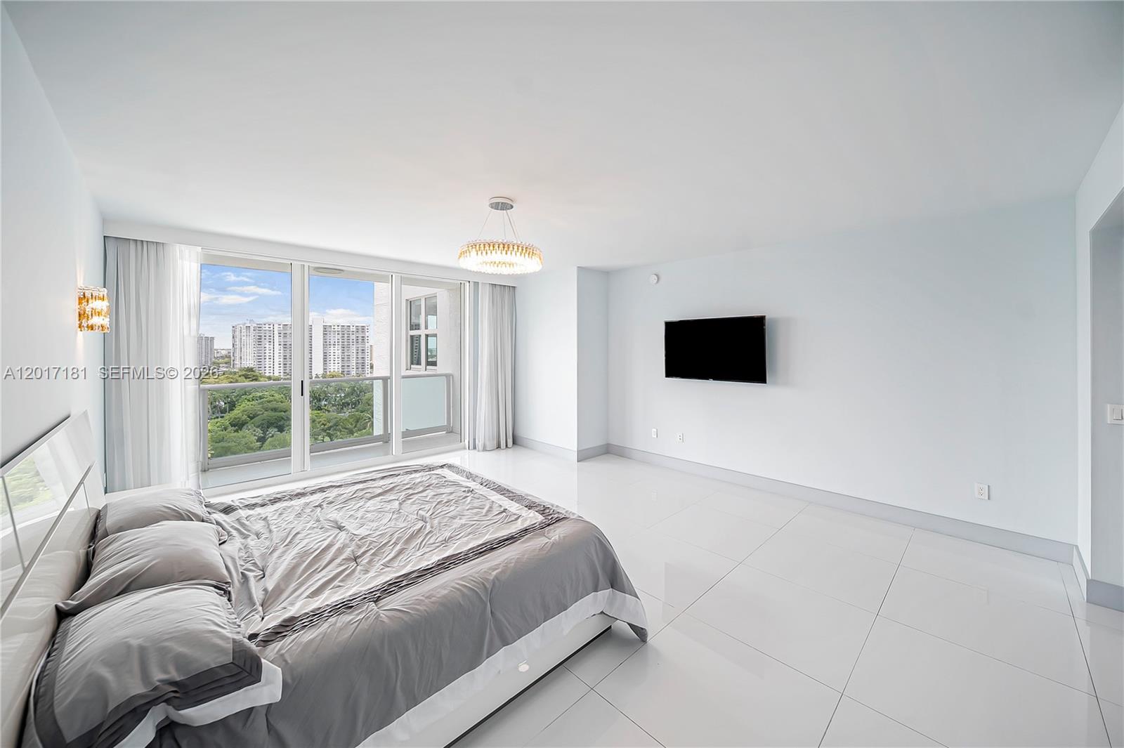 3301 NE 183rd St #1209, Aventura FL 33160