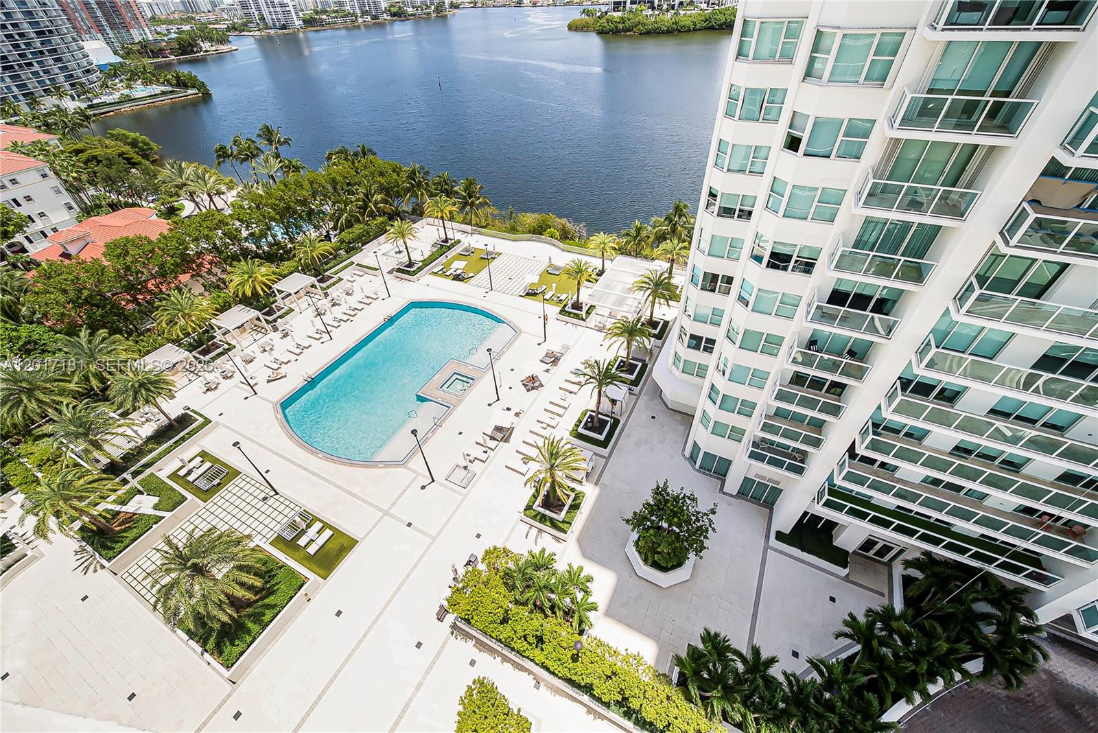 3301 NE 183rd St #1209, Aventura FL 33160