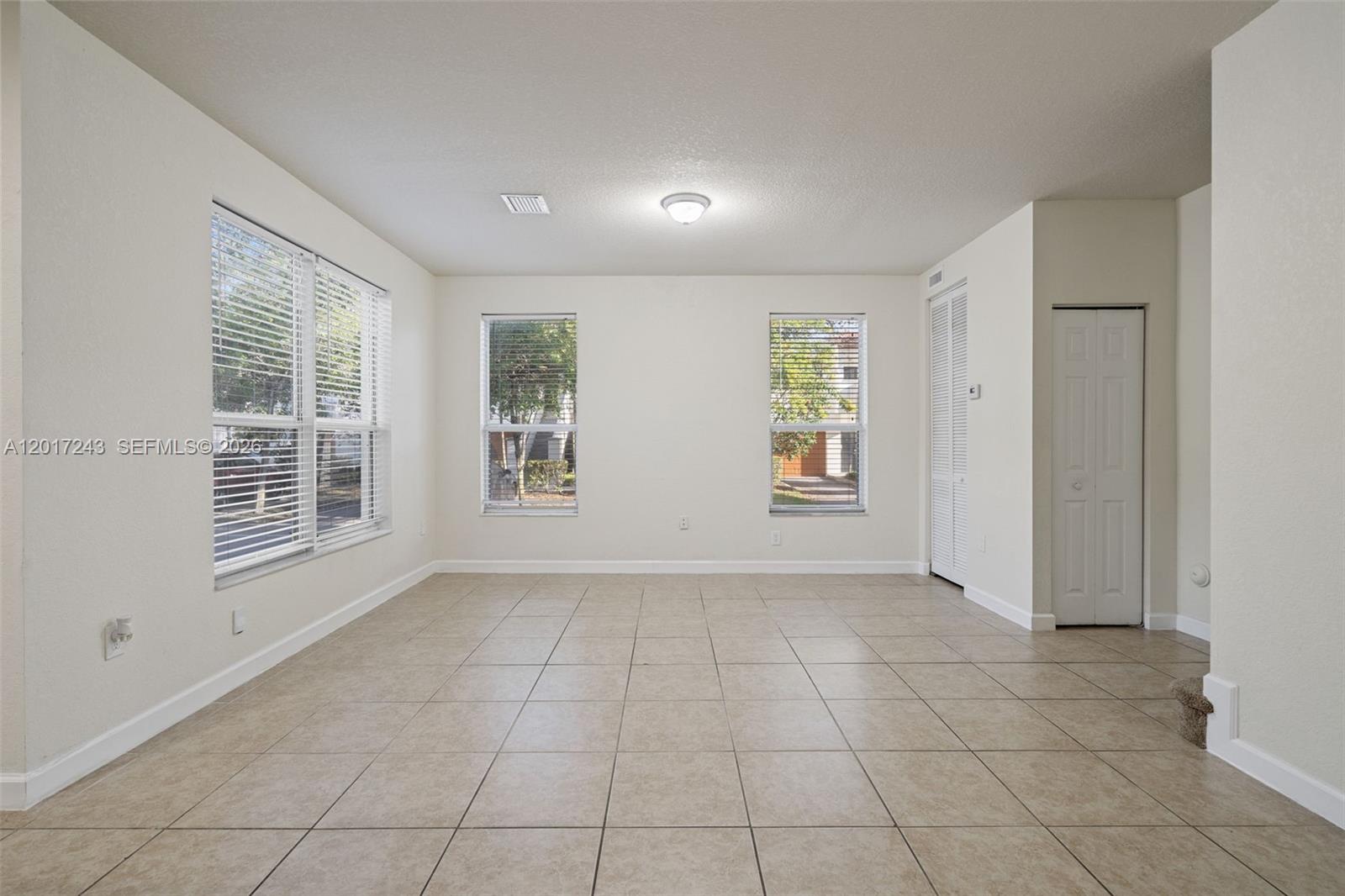 9243 SW 170th Ave, Miami FL 33196