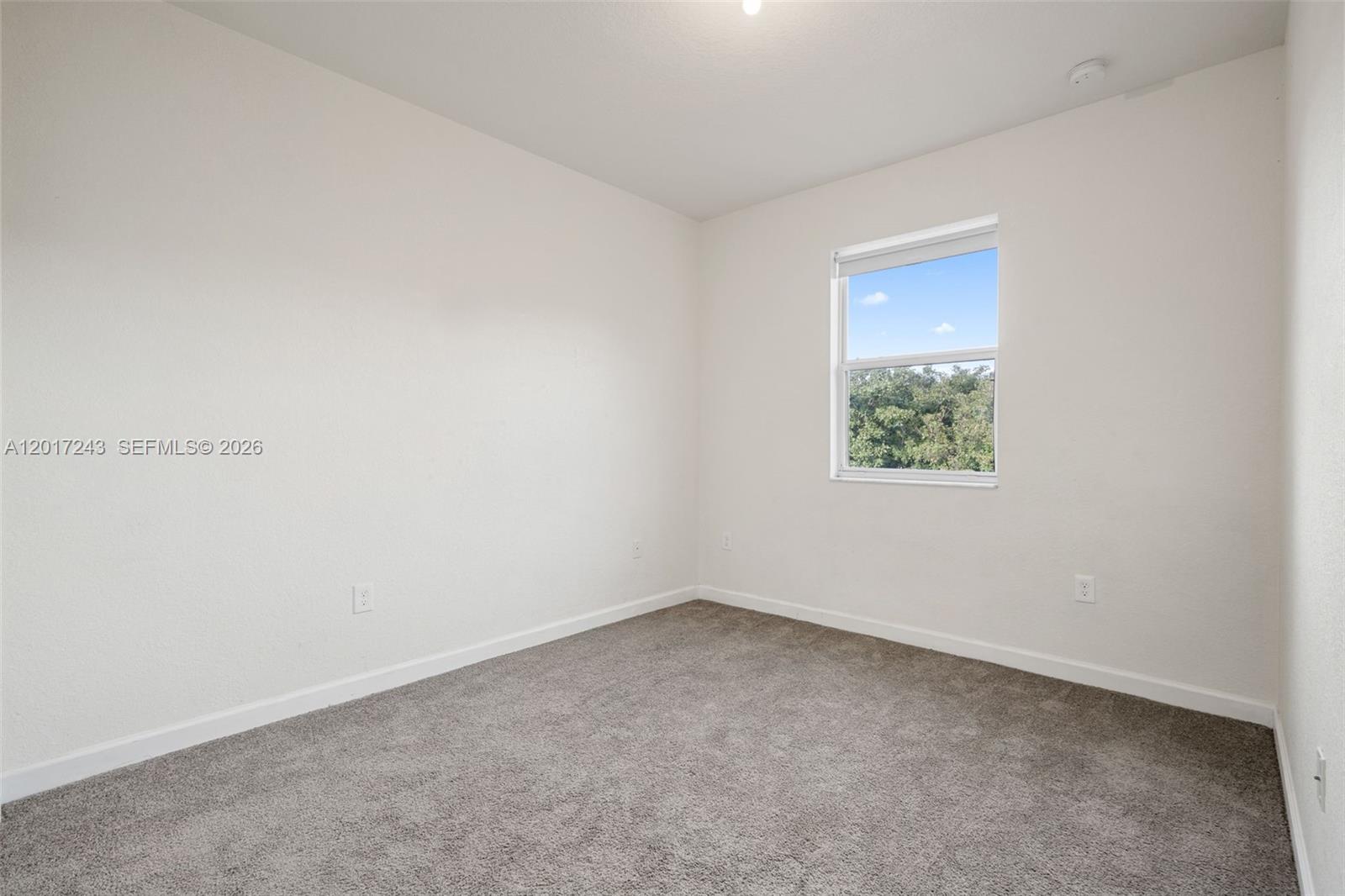 9243 SW 170th Ave, Miami FL 33196