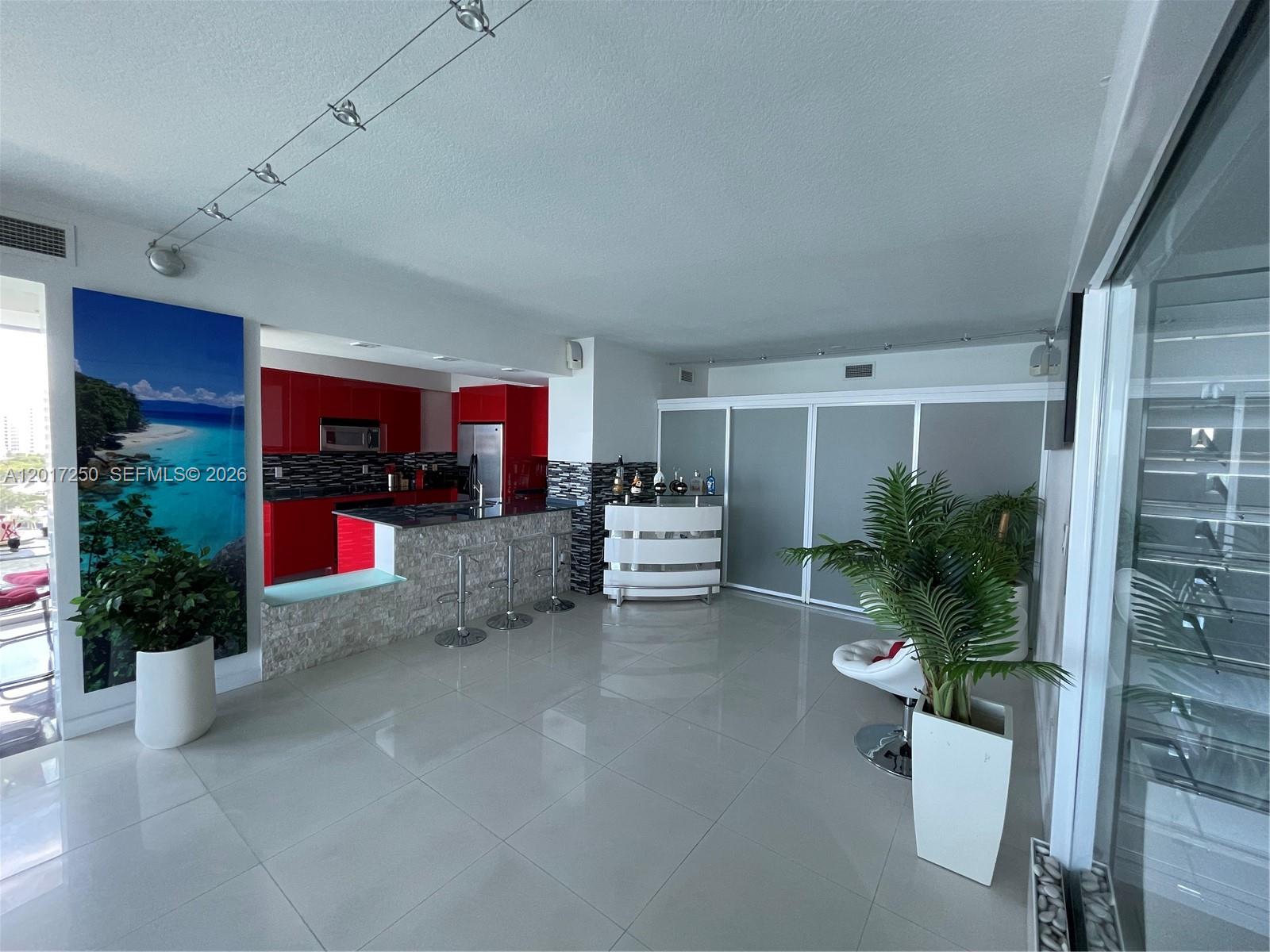 335 S Biscayne Blvd #1209, Miami FL 33131