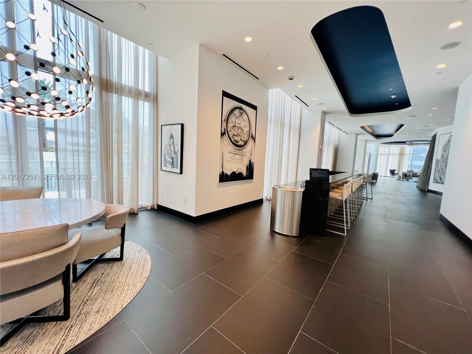 851 NE 1st Av #2808, Miami FL 33132