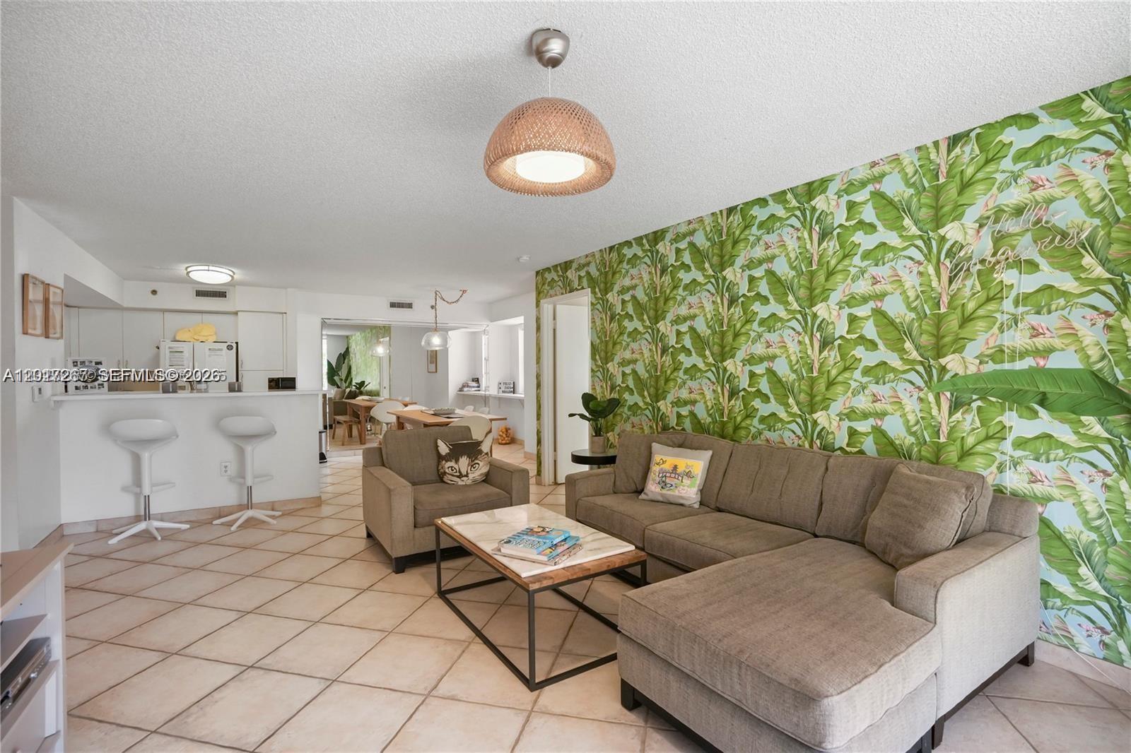 19555 E Country Club Dr #8502, Aventura FL 33180