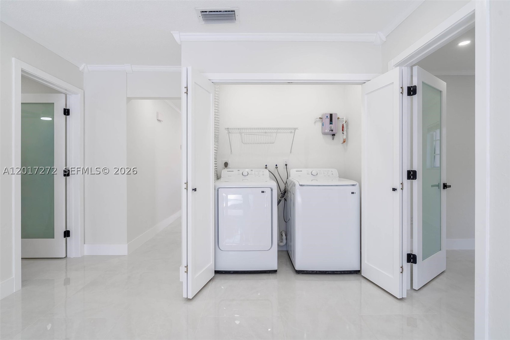 1900 SW 24th St, Miami FL 33145
