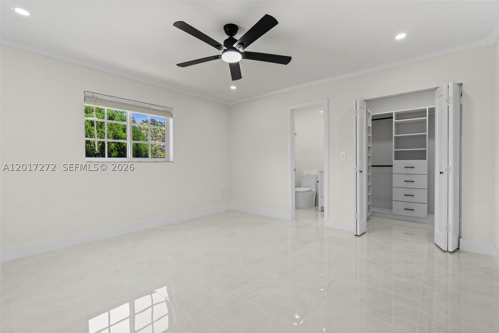 1900 SW 24th St, Miami FL 33145