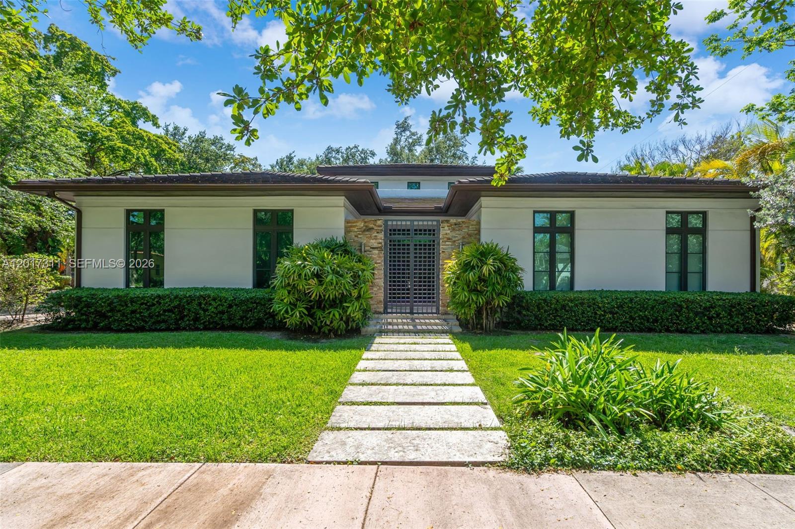 1010 Genoa St, Coral Gables FL 33134
