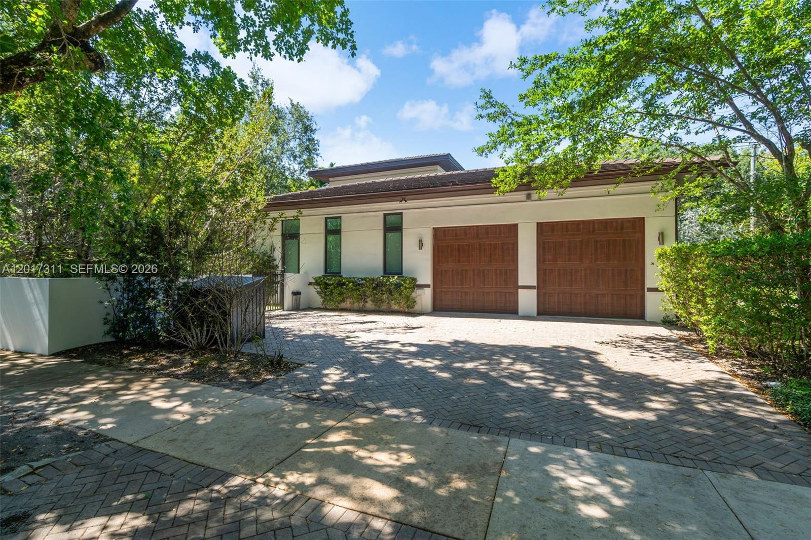 1010 Genoa St, Coral Gables FL 33134