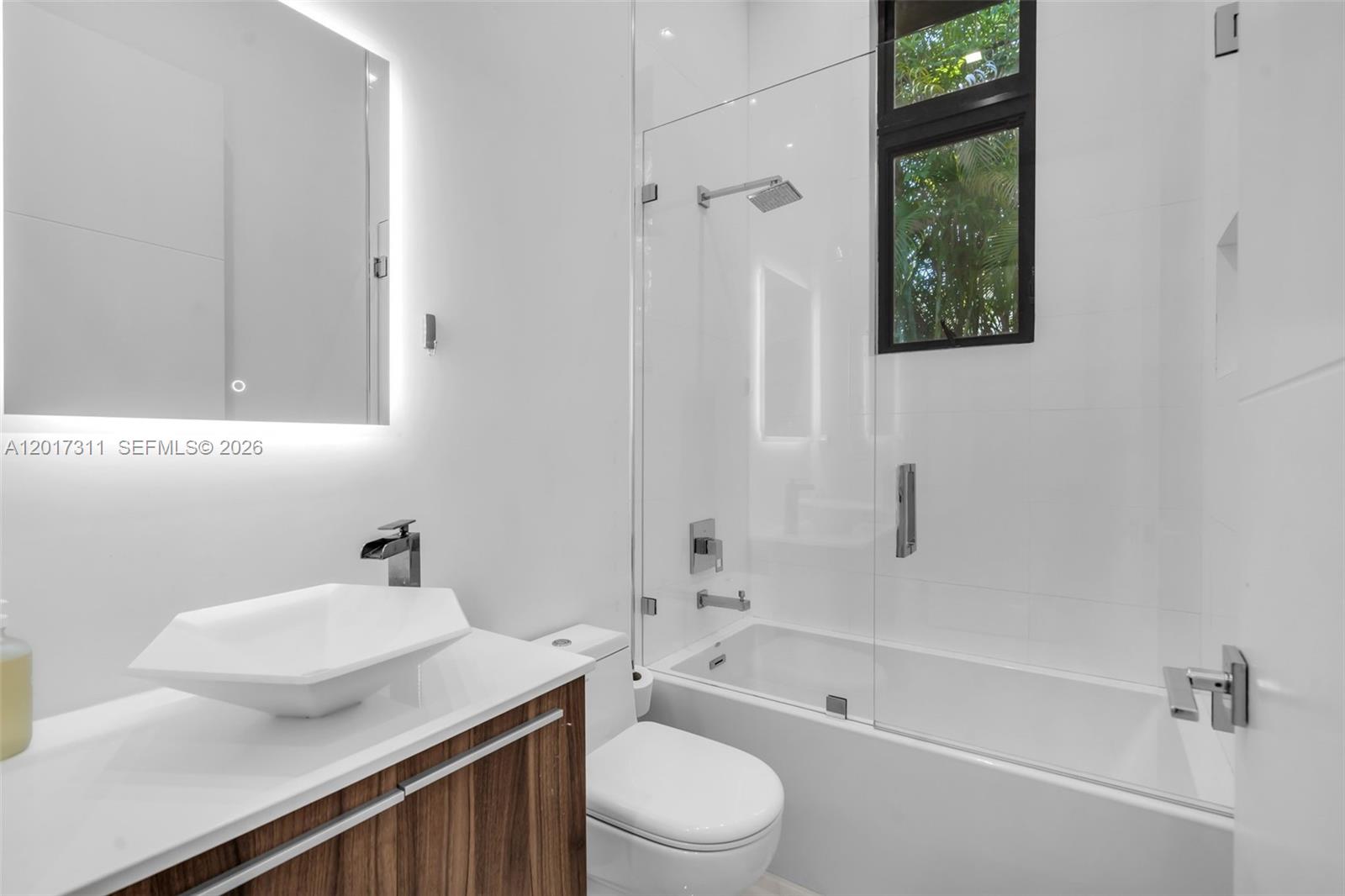1010 Genoa St, Coral Gables FL 33134