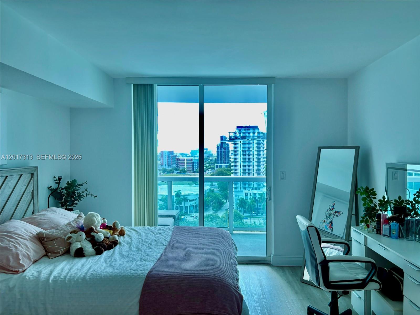 1800 N Bayshore Dr #1704, Miami FL 33132