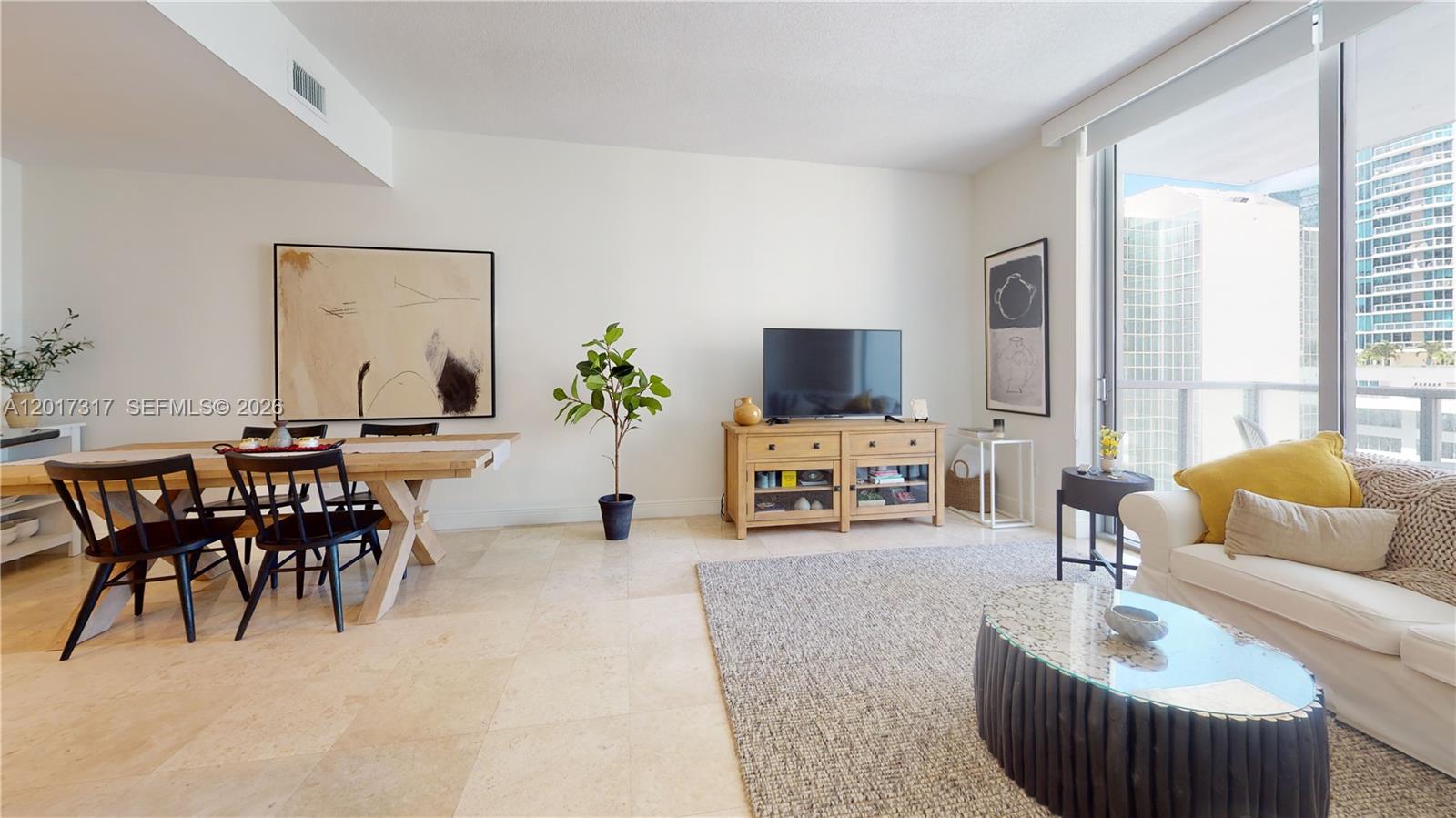 1060 Brickell Ave #1805, Miami FL 33131