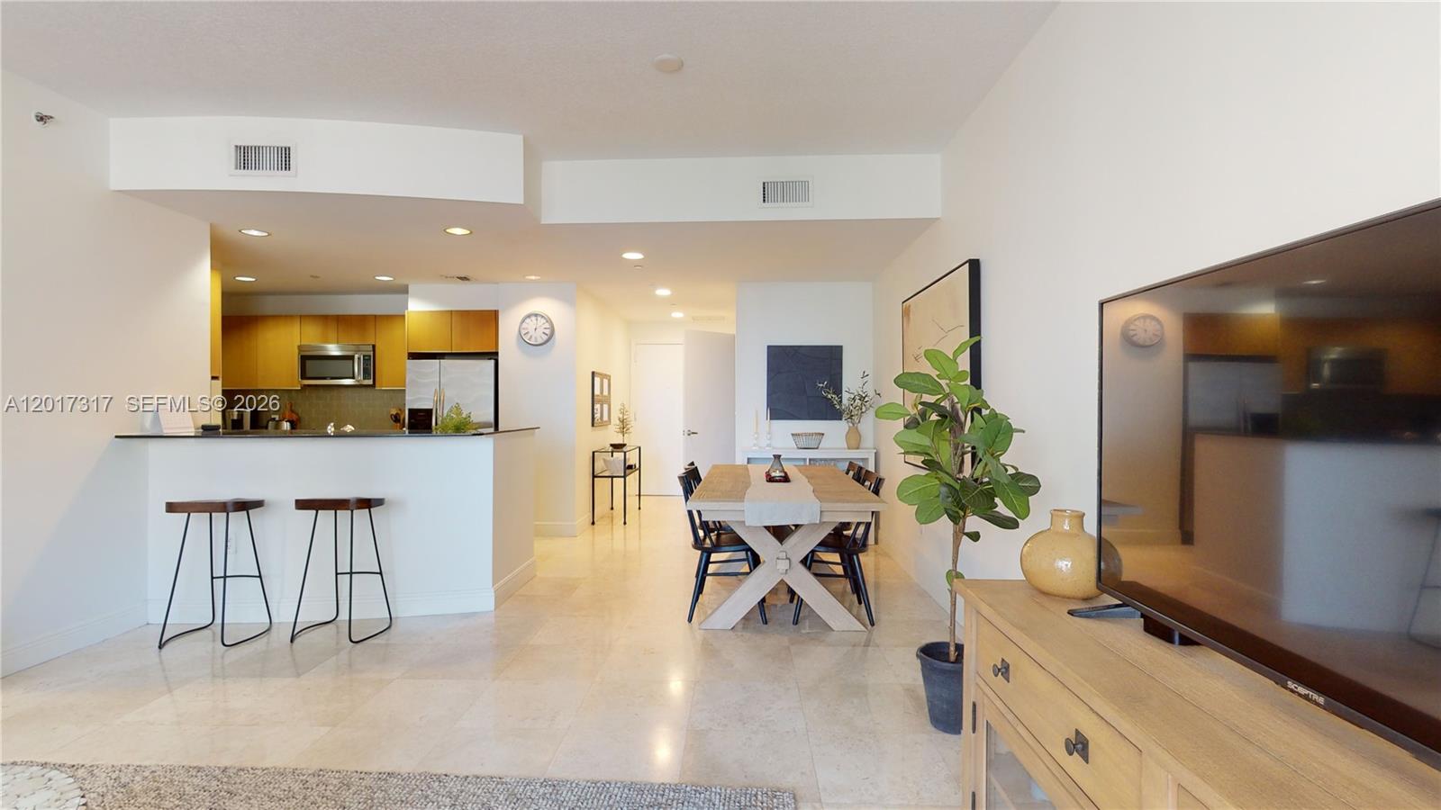 1060 Brickell Ave #1805, Miami FL 33131