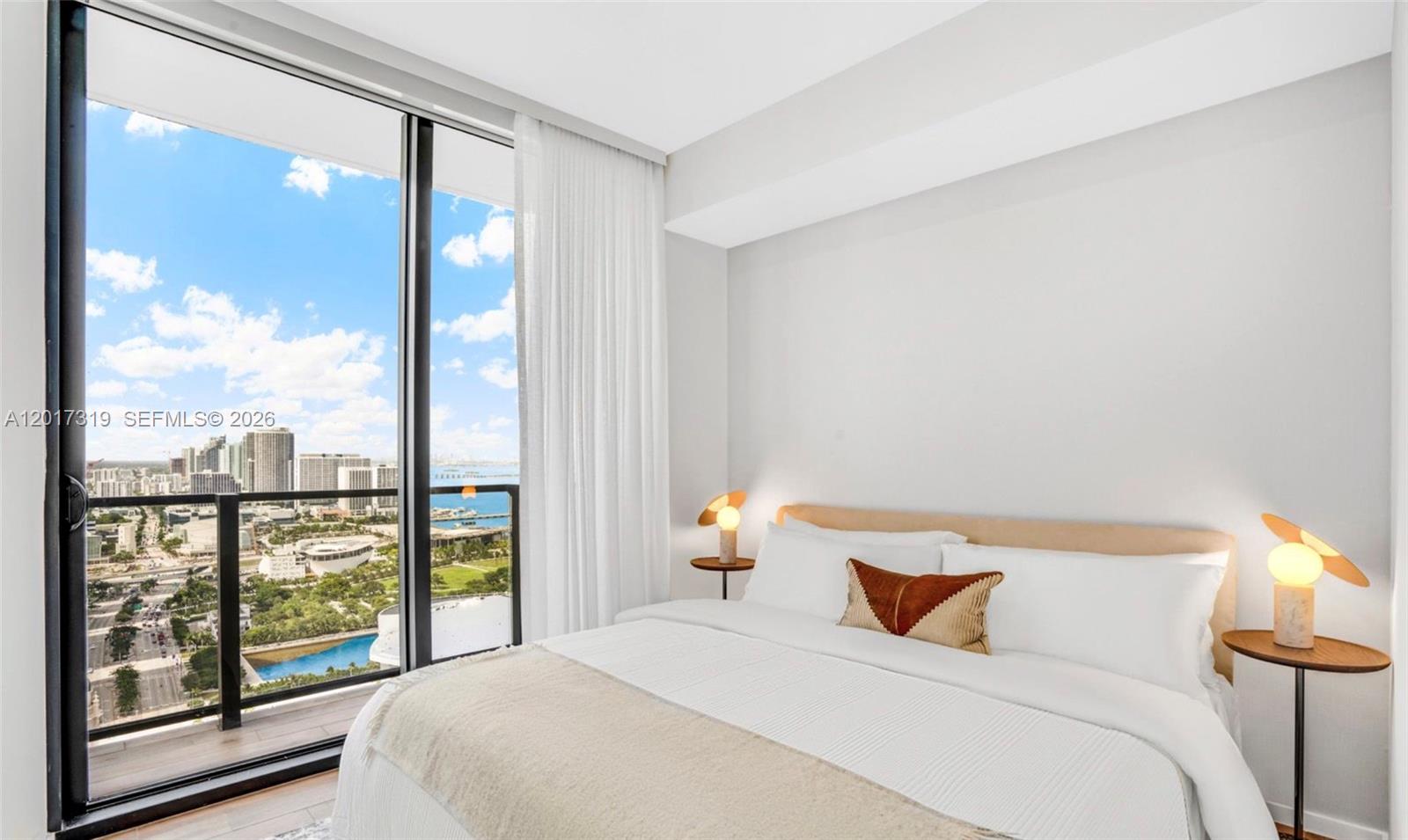 398 NE 5th St #4701, Miami FL 33132