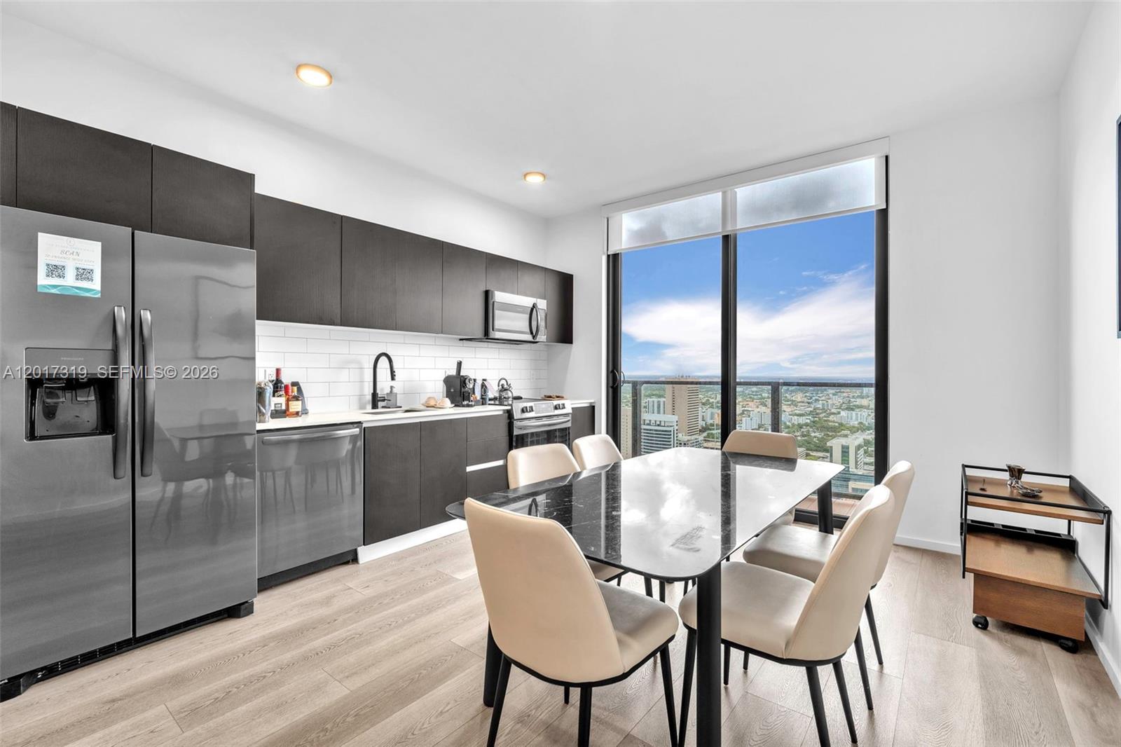 398 NE 5th St #4701, Miami FL 33132