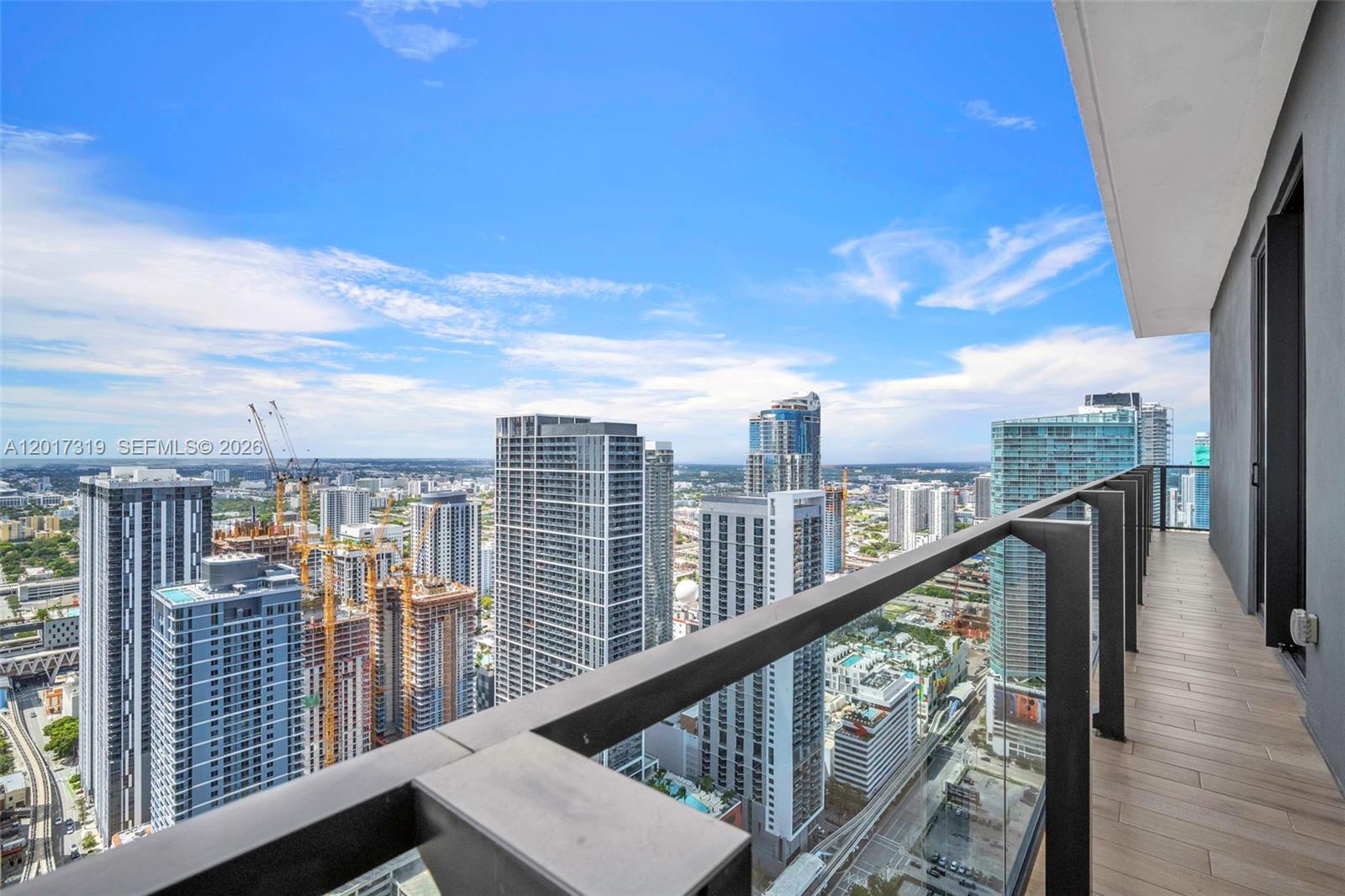 398 NE 5th St #4701, Miami FL 33132