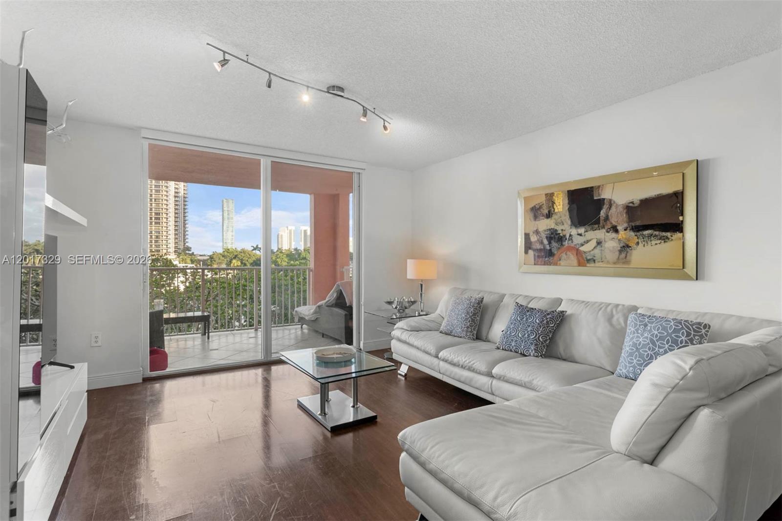 19655 E Country Club Dr #6304, Aventura FL 33180