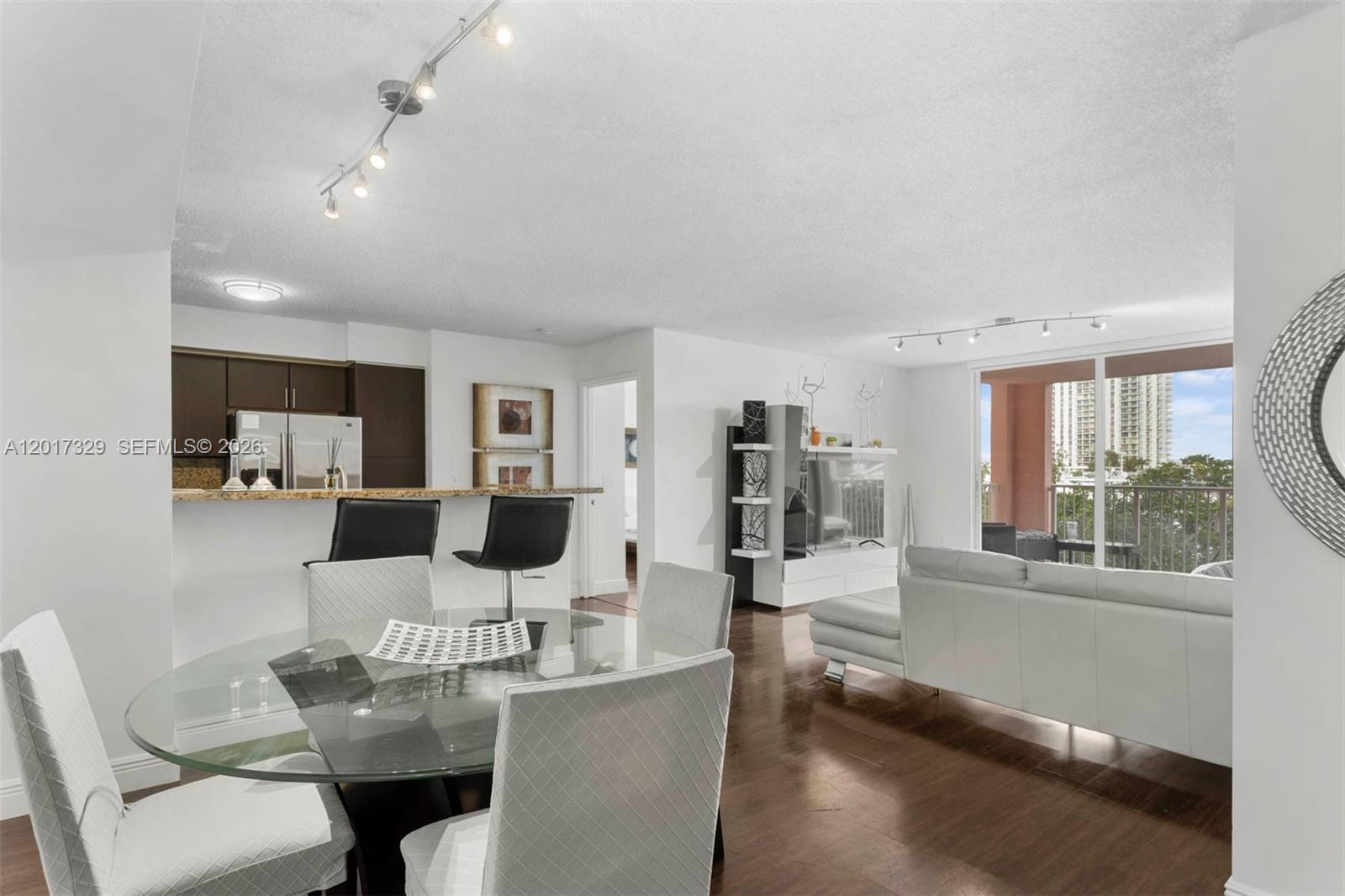 19655 E Country Club Dr #6304, Aventura FL 33180
