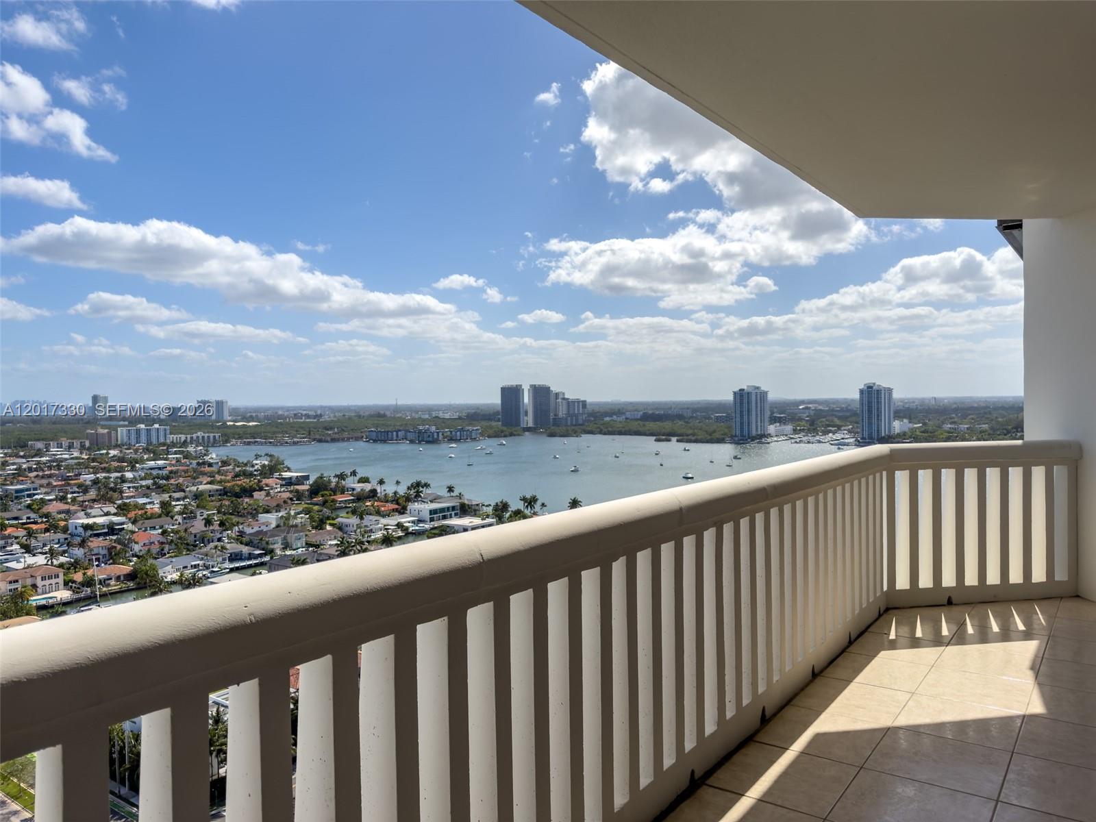2000 Island Blvd #2503, Aventura FL 33160