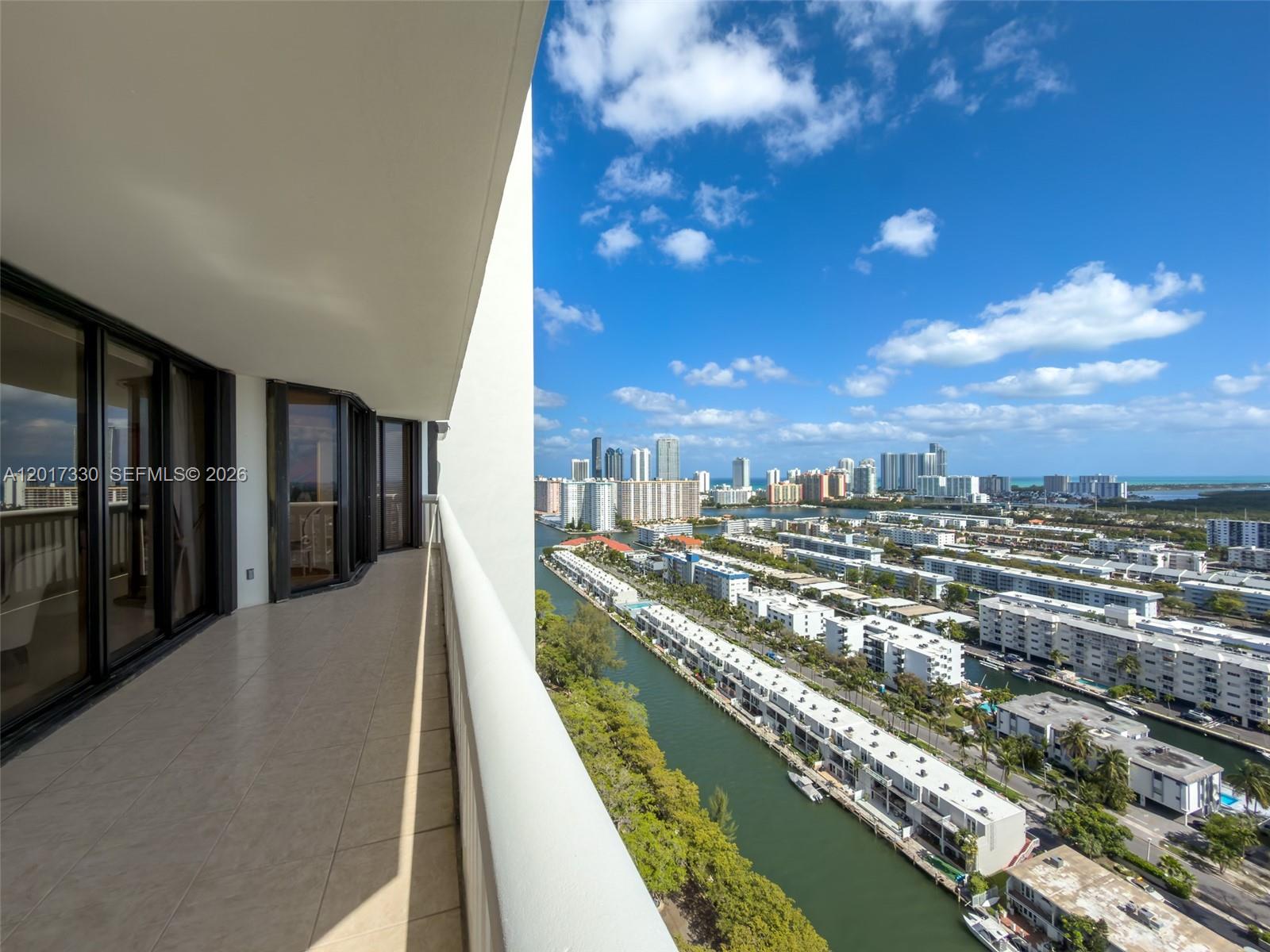 2000 Island Blvd #2503, Aventura FL 33160