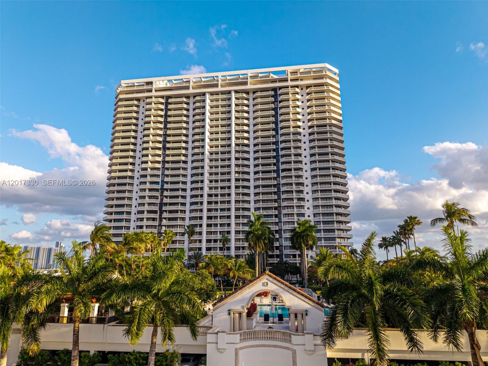 2000 Island Blvd #2503, Aventura FL 33160