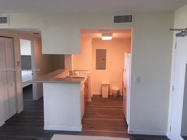 816 NW 11th St #1104, Miami FL 33136