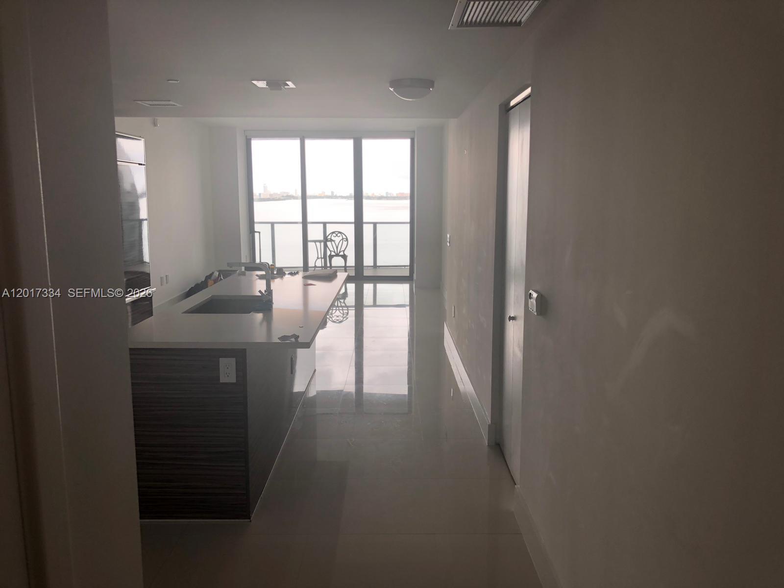 460 NE 28th ST #1102, Miami FL 33132