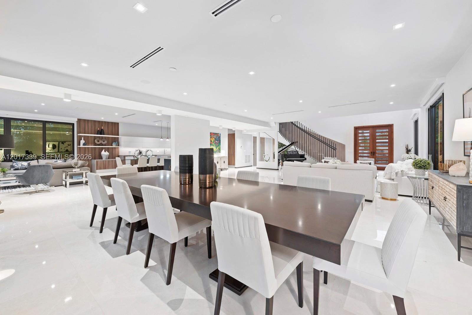 3734 Chase Ave, Miami Beach FL 33140