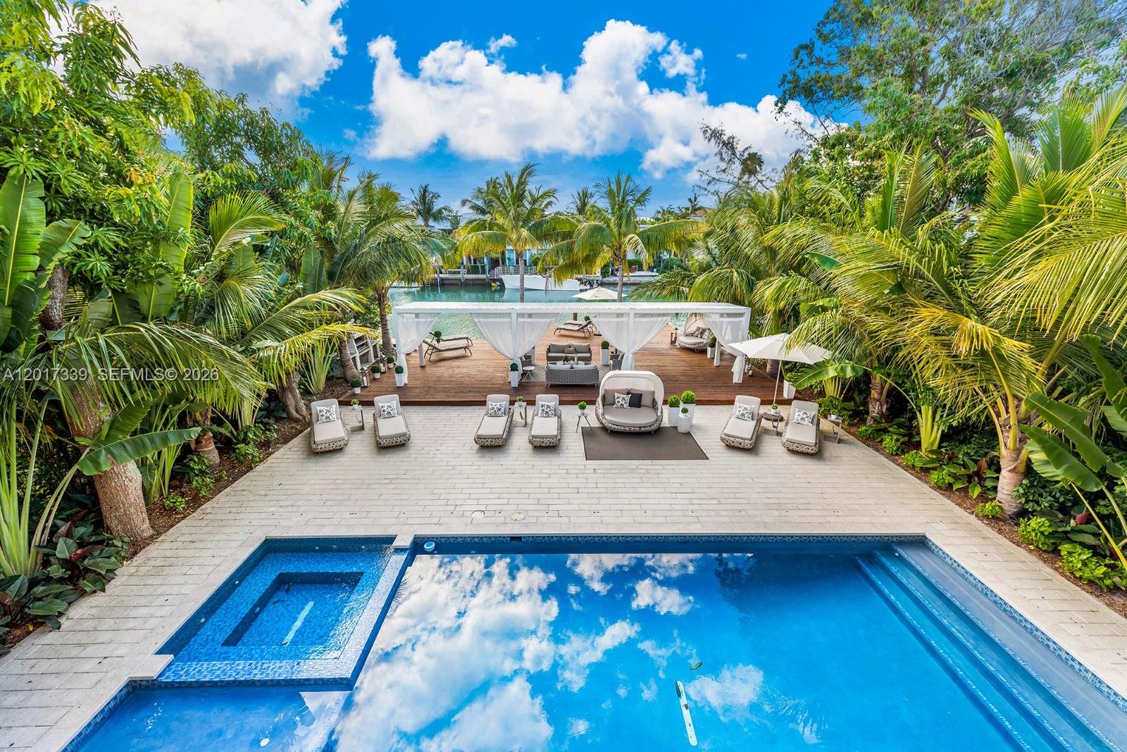 3734 Chase Ave, Miami Beach FL 33140