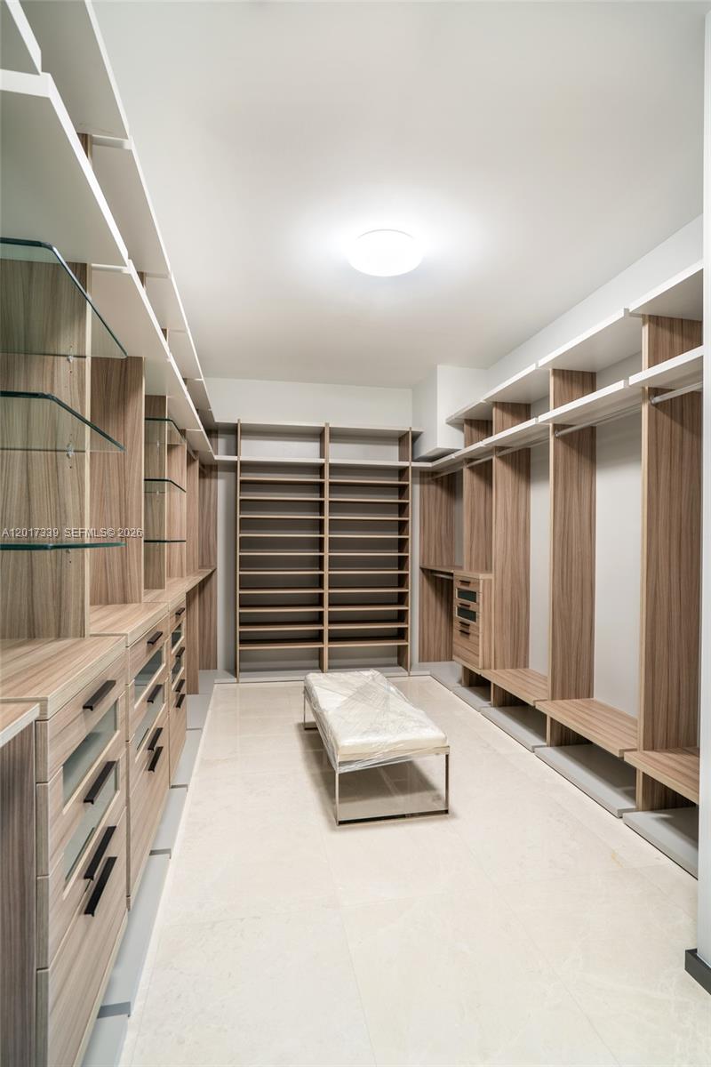 3734 Chase Ave, Miami Beach FL 33140